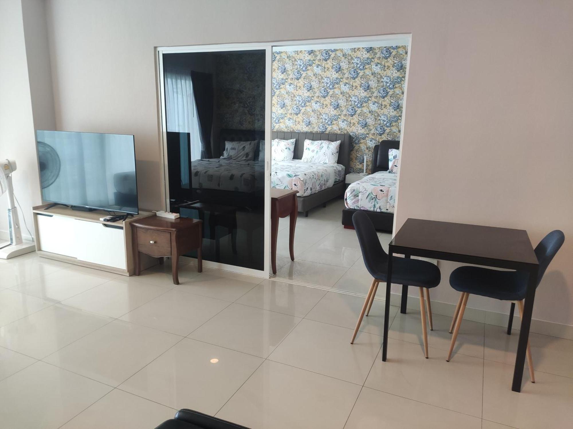 View Talay 6 Pattaya Beach By Anatolia Condo Suite Exterior foto