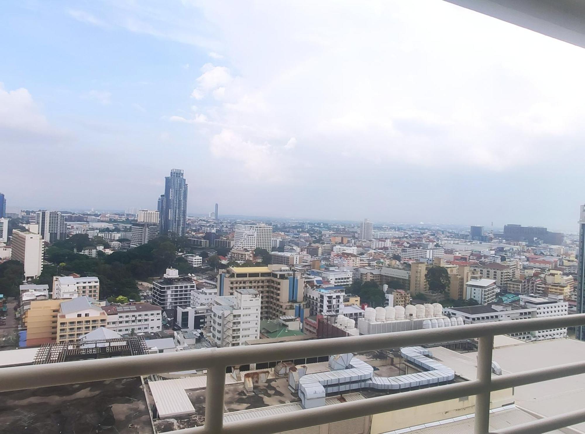 View Talay 6 Pattaya Beach By Anatolia Condo Suite Exterior foto