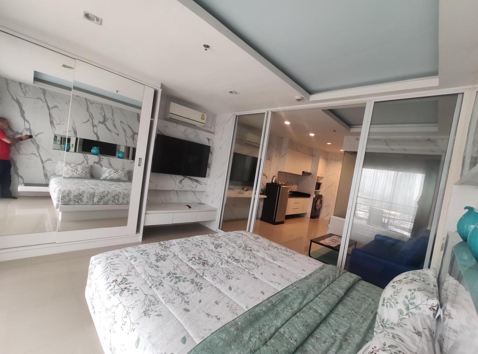 View Talay 6 Pattaya Beach By Anatolia Condo Suite Exterior foto