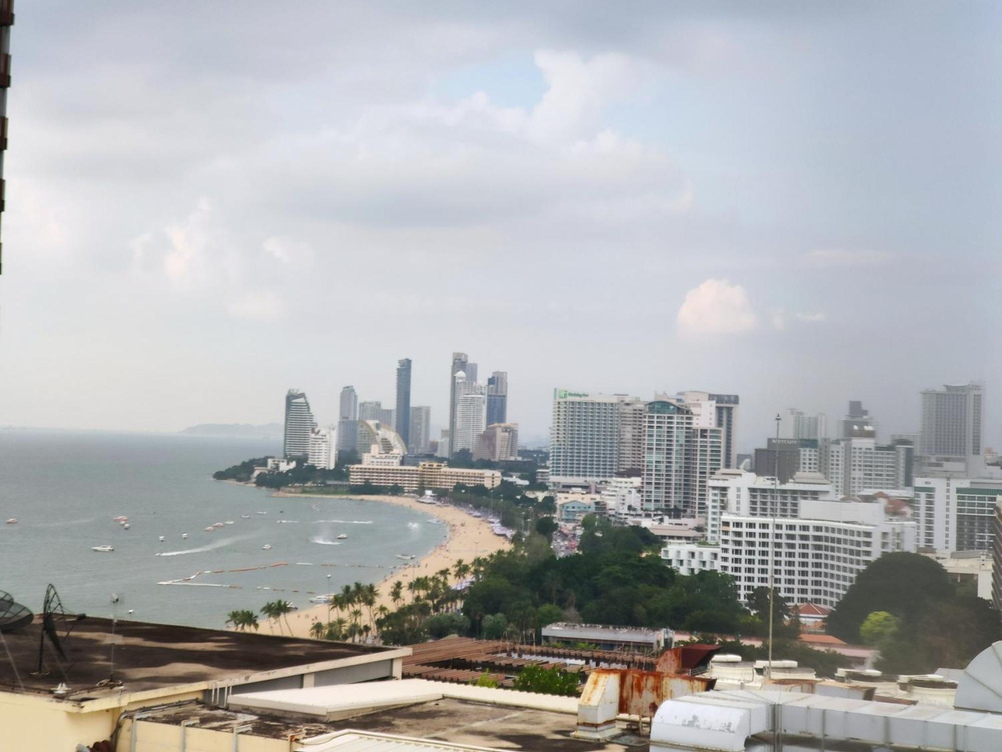 View Talay 6 Pattaya Beach By Anatolia Condo Suite Exterior foto