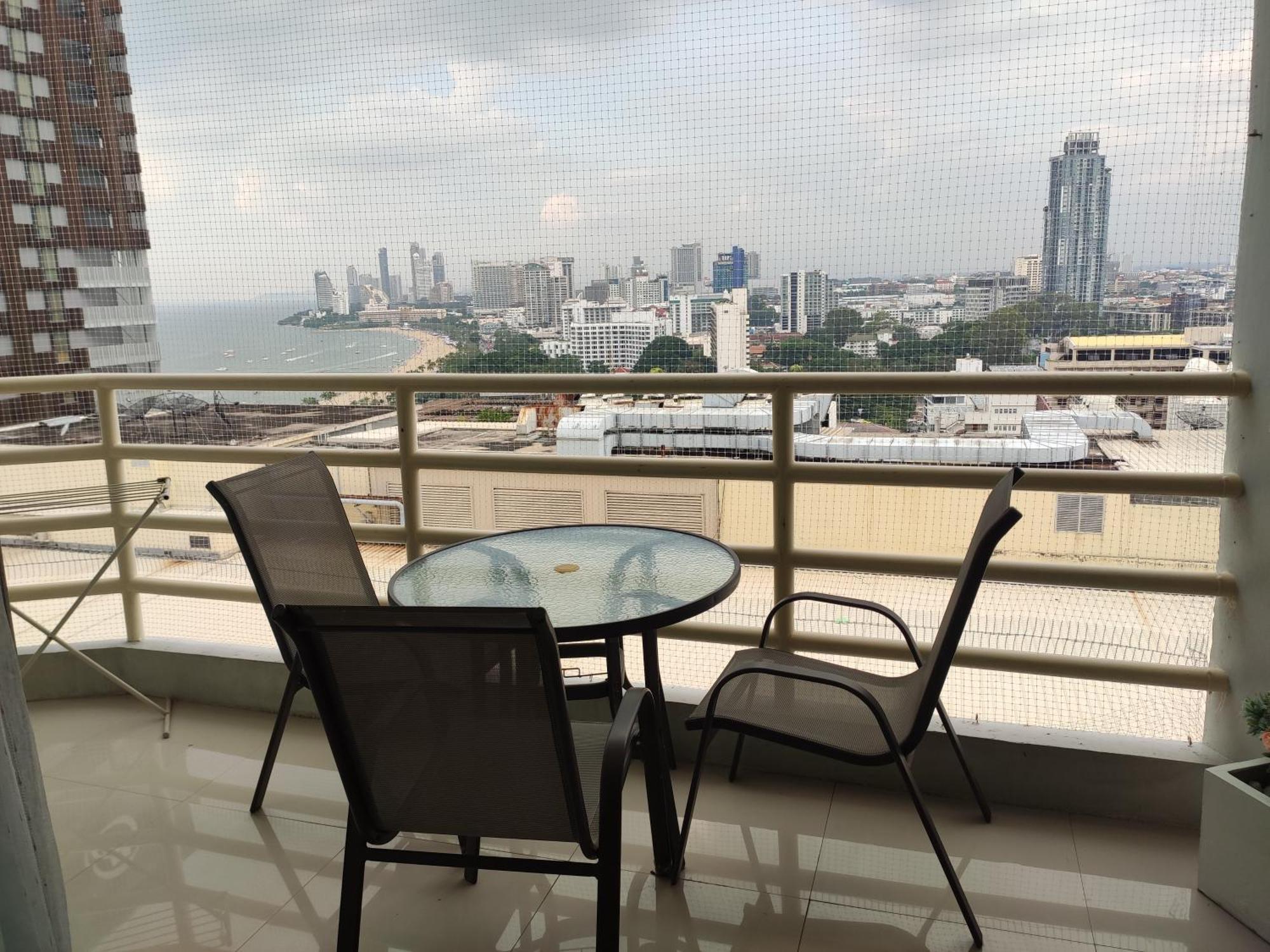 View Talay 6 Pattaya Beach By Anatolia Condo Suite Exterior foto
