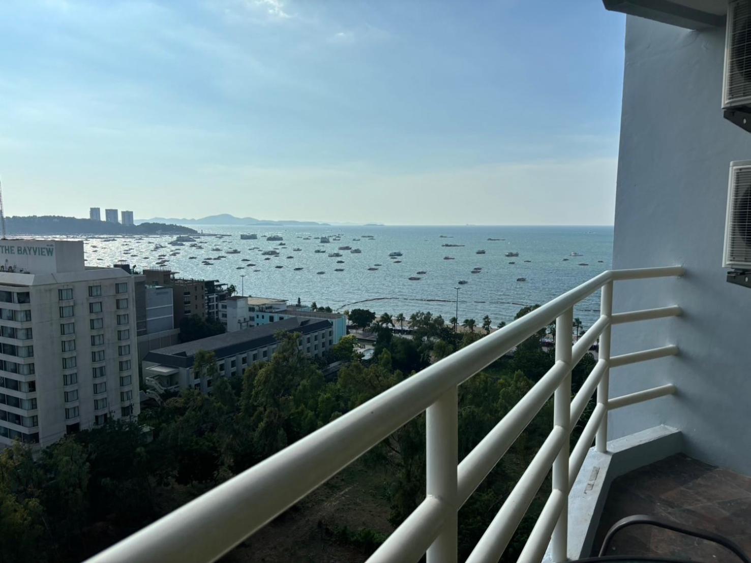 View Talay 6 Pattaya Beach By Anatolia Condo Suite Exterior foto