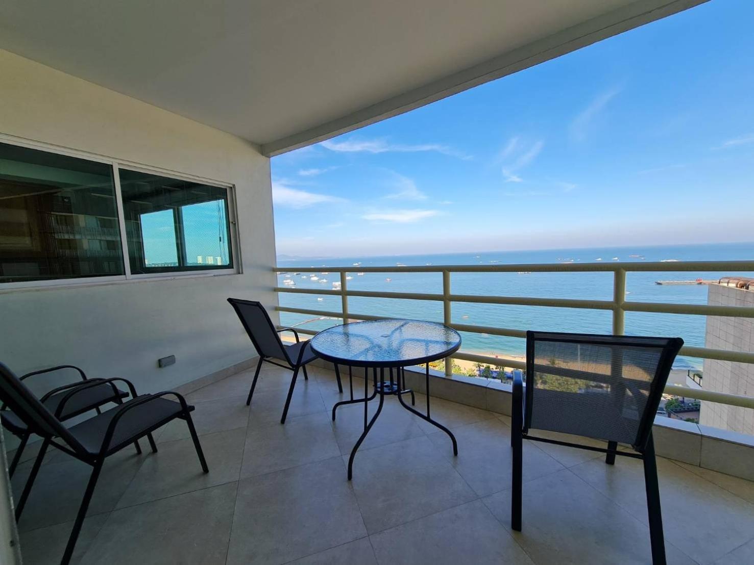 View Talay 6 Pattaya Beach By Anatolia Condo Suite Exterior foto