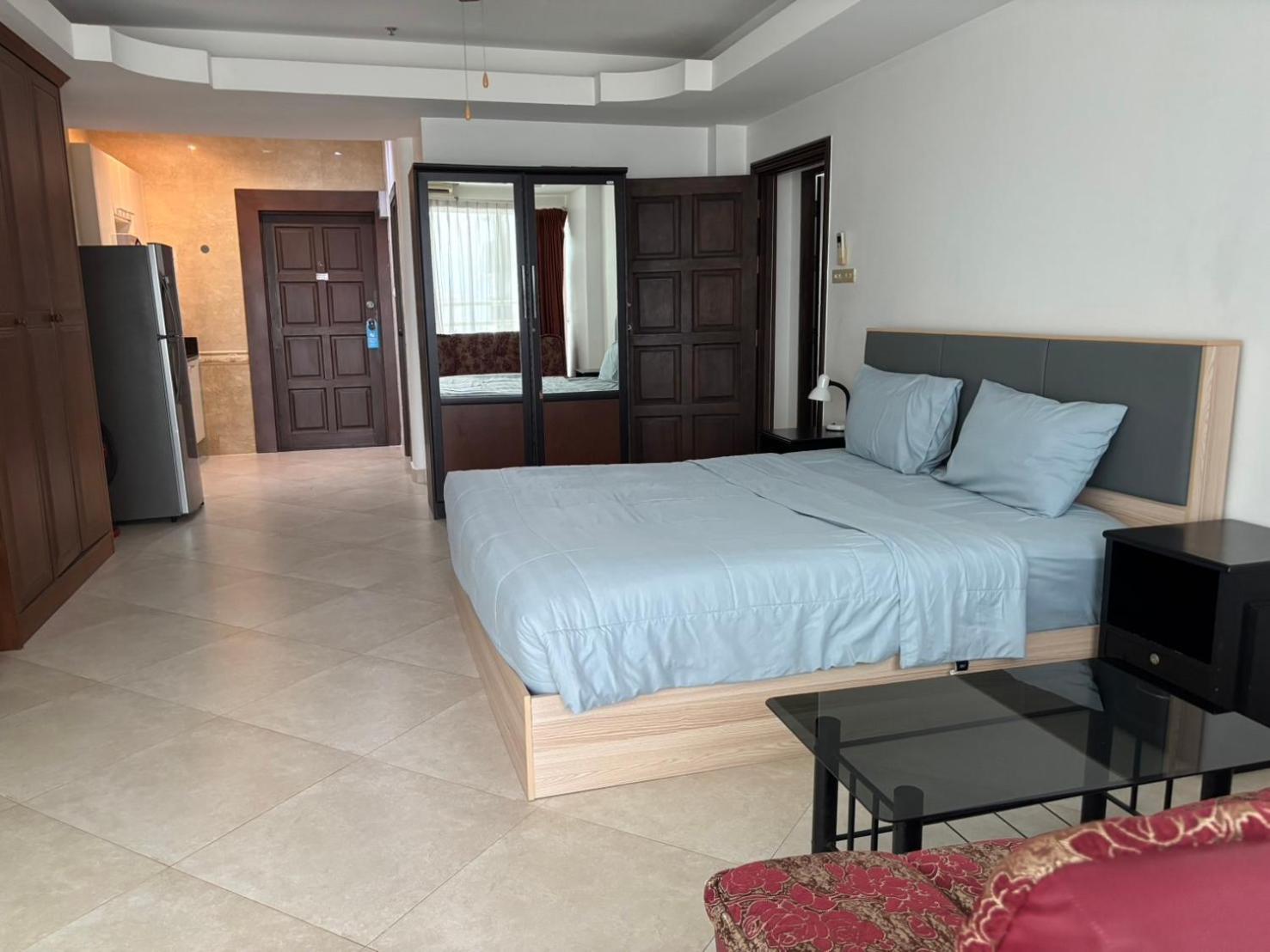 View Talay 6 Pattaya Beach By Anatolia Condo Suite Exterior foto